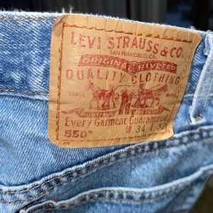Levi’s 550 jeans
